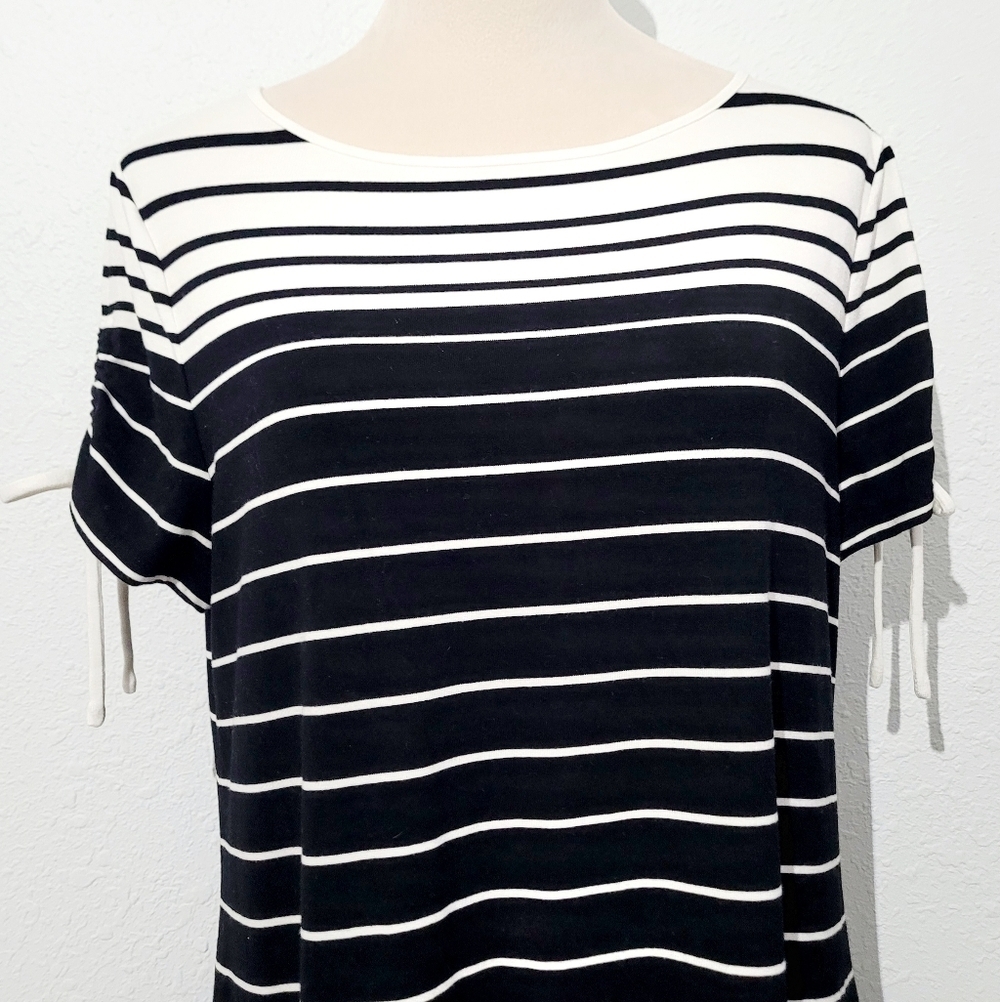 Chico's Black & White Striped Tie Sleeve T-Shirt Shift Dress Size Medium - Picture 3 of 10